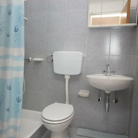 דירה Studio Nemira 4834b