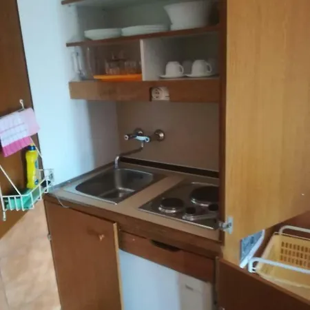 Studio Nemira 4834b Gornji Dolac